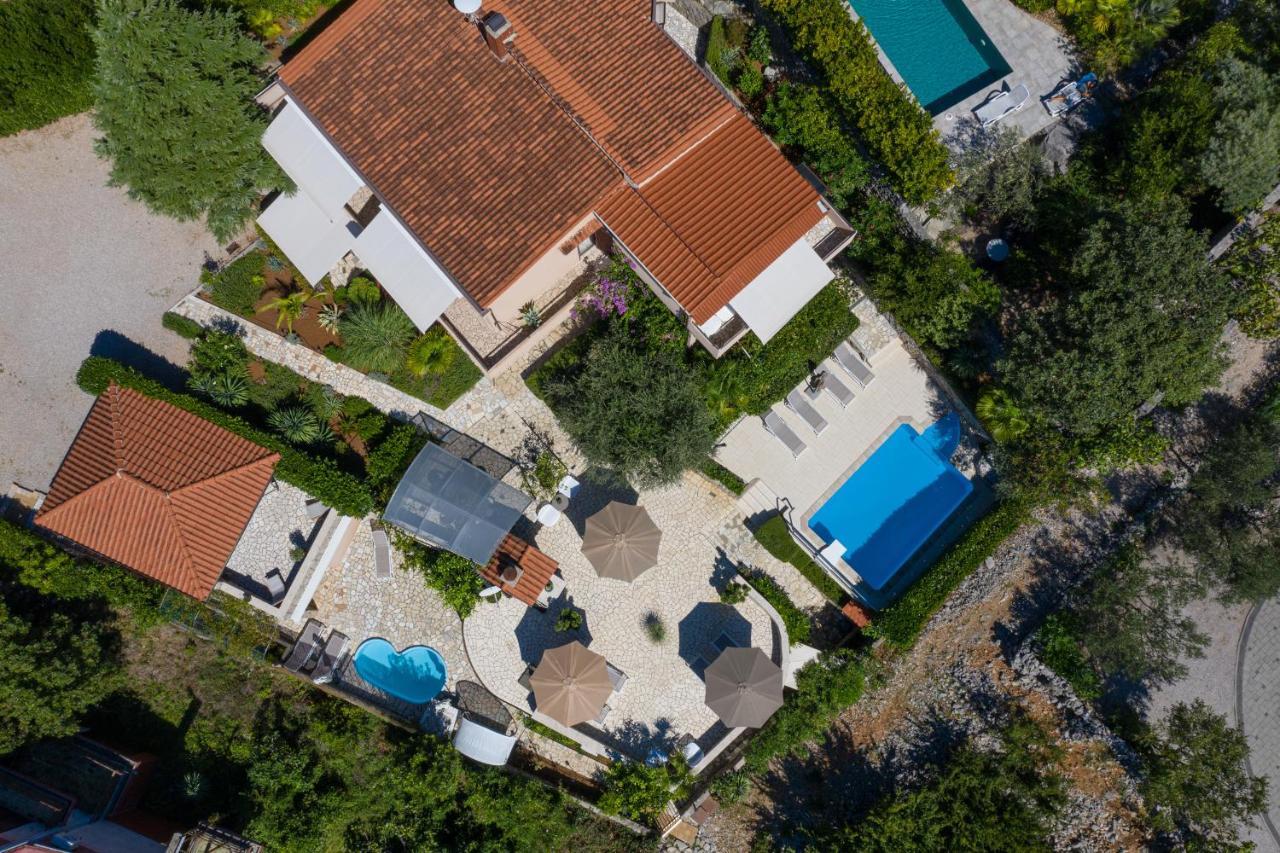 Apartments House Barbara Kornić المظهر الخارجي الصورة